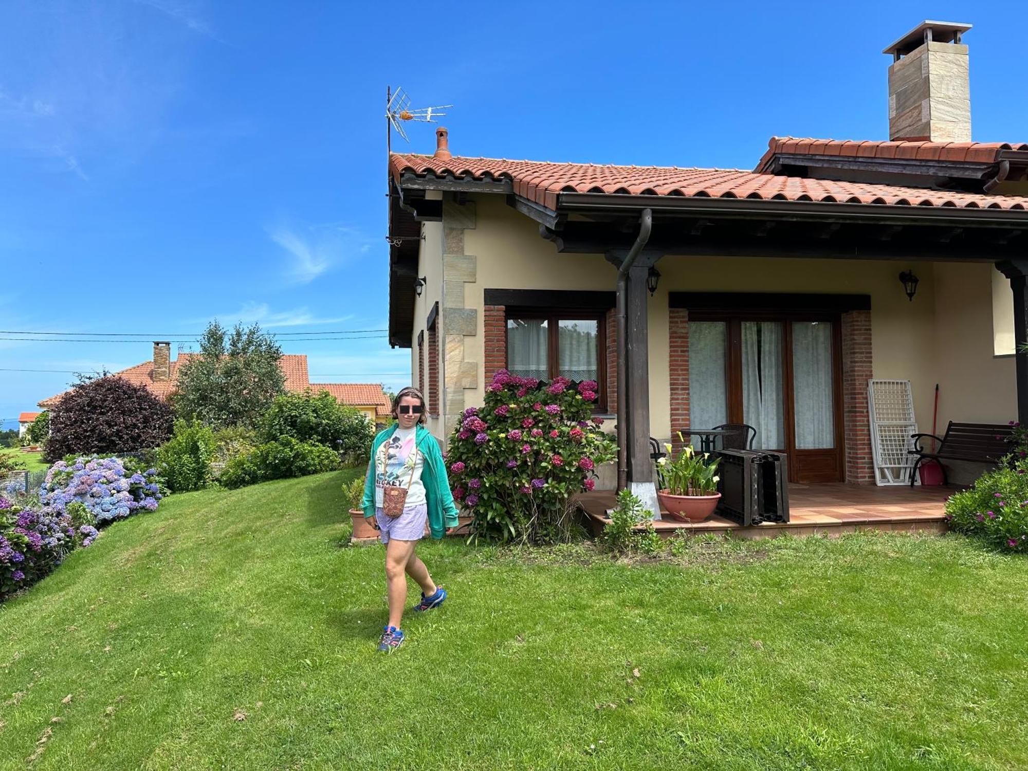 Apartamentos Rurales La Carbayala Oviñana Eksteriør billede