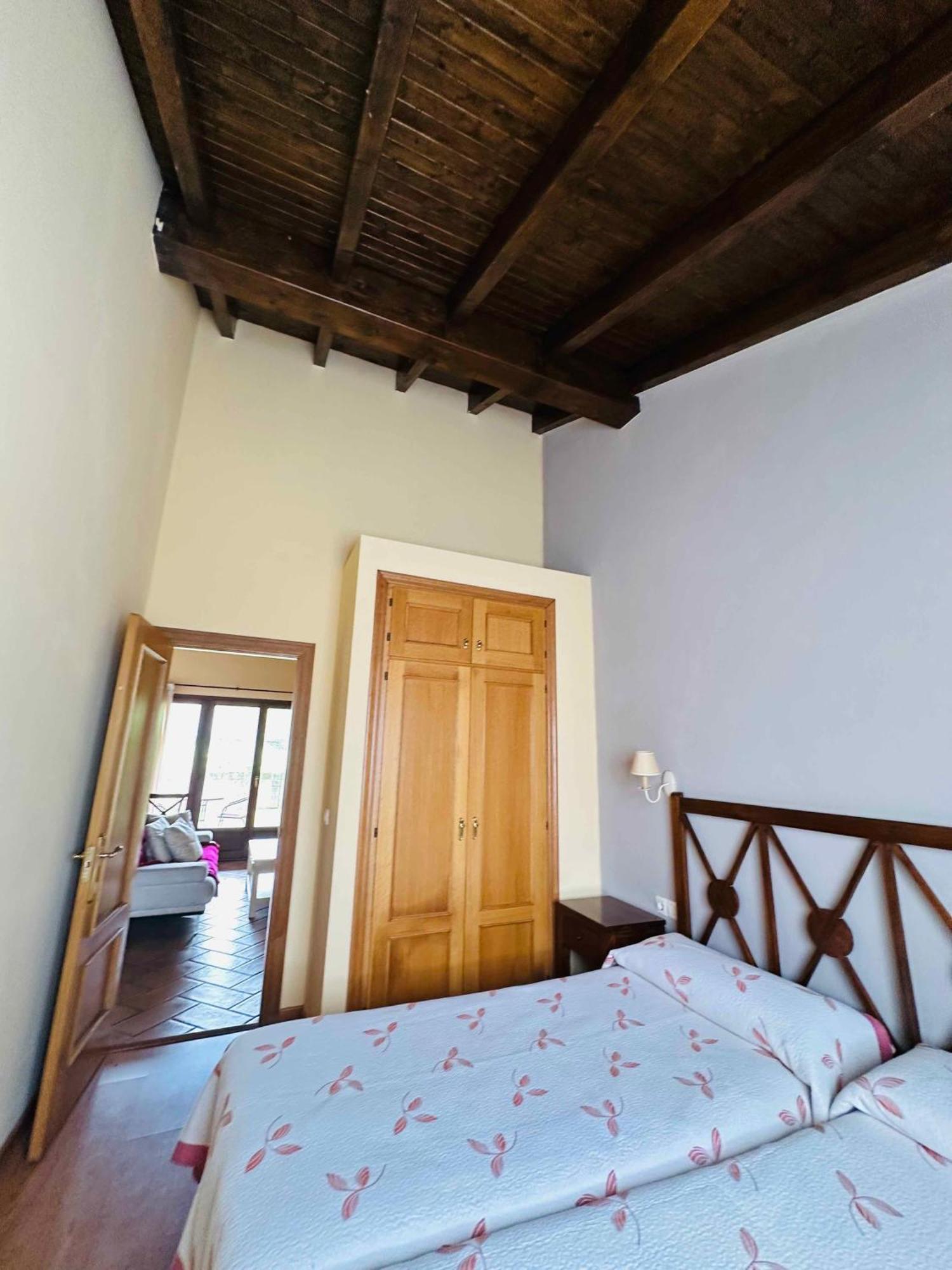 Apartamentos Rurales La Carbayala Oviñana Eksteriør billede